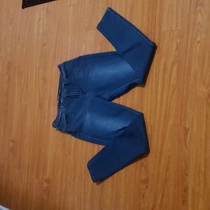 Levis Womens Jeans size 13/31